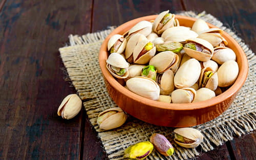 تصویر 3 از قیمت خرید پسته زعفرانی + فروش ویژه